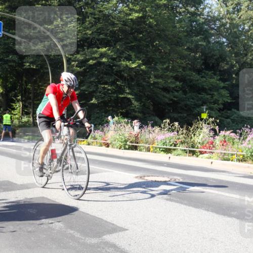 08.09.2024 - Stadtparktriathlon Zöllner http://msf.ph/oto/7042532 08.09.2024 10:32:30 Radfahren 231 meine-sportfotos.de
