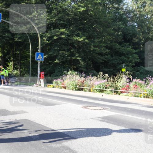08.09.2024 - Stadtparktriathlon Zöllner http://msf.ph/oto/7042562 08.09.2024 10:33:04 Radfahren  meine-sportfotos.de