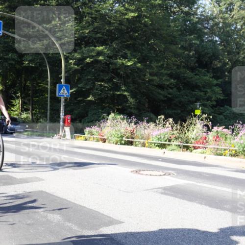 08.09.2024 - Stadtparktriathlon Zöllner http://msf.ph/oto/7042596 08.09.2024 10:33:17 Radfahren 289, 356 meine-sportfotos.de