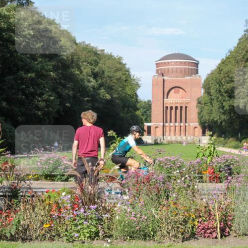 08.09.2024 - Stadtparktriathlon Zöllner http://msf.ph/oto/7042647 08.09.2024 10:33:16 Radfahren 289, 356 meine-sportfotos.de