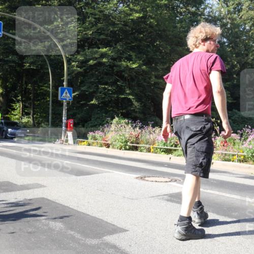 08.09.2024 - Stadtparktriathlon Zöllner http://msf.ph/oto/7042667 08.09.2024 10:33:38 Radfahren 329 meine-sportfotos.de