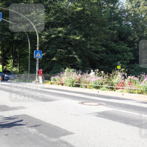 08.09.2024 - Stadtparktriathlon Zöllner http://msf.ph/oto/7042672 08.09.2024 10:33:40 Radfahren 329 meine-sportfotos.de