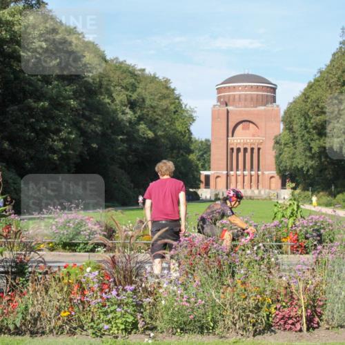 08.09.2024 - Stadtparktriathlon Zöllner http://msf.ph/oto/7042716 08.09.2024 10:33:37 Radfahren 329 meine-sportfotos.de