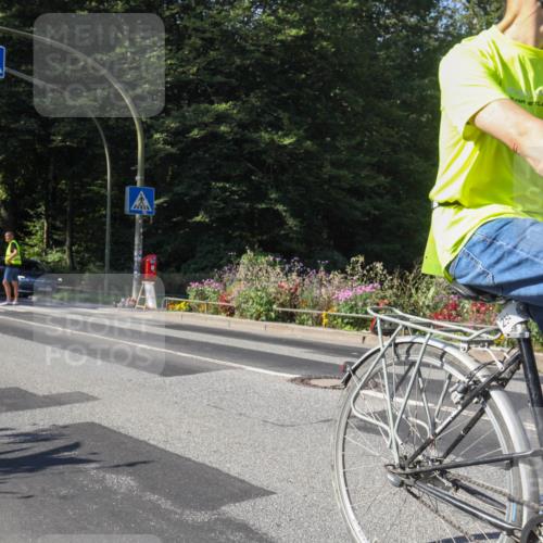 08.09.2024 - Stadtparktriathlon Zöllner http://msf.ph/oto/7042731 08.09.2024 10:34:13 Radfahren 254 meine-sportfotos.de