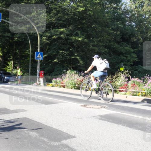08.09.2024 - Stadtparktriathlon Zöllner http://msf.ph/oto/7042738 08.09.2024 10:34:17 Radfahren 254 meine-sportfotos.de