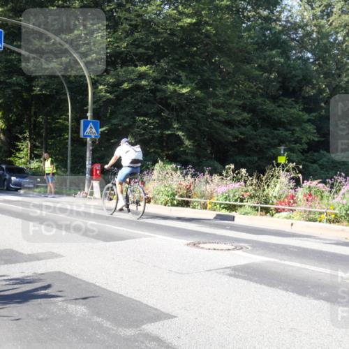 08.09.2024 - Stadtparktriathlon Zöllner http://msf.ph/oto/7042740 08.09.2024 10:34:17 Radfahren 254 meine-sportfotos.de