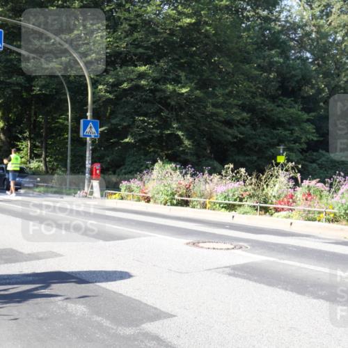 08.09.2024 - Stadtparktriathlon Zöllner http://msf.ph/oto/7042778 08.09.2024 10:34:39 Radfahren 355 meine-sportfotos.de