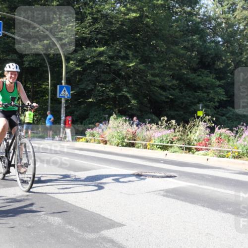 08.09.2024 - Stadtparktriathlon Zöllner http://msf.ph/oto/7042983 08.09.2024 10:36:28 Radfahren 218, 274, 414, 423, 427, 435 meine-sportfotos.de