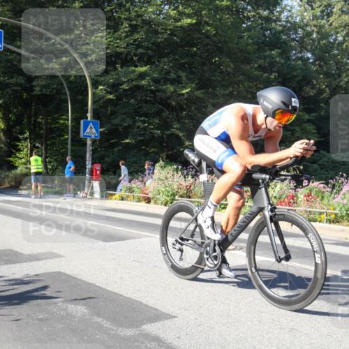 08.09.2024 - Stadtparktriathlon Zöllner http://msf.ph/oto/7043004 08.09.2024 10:36:31 Radfahren 218, 285, 427, 435 meine-sportfotos.de