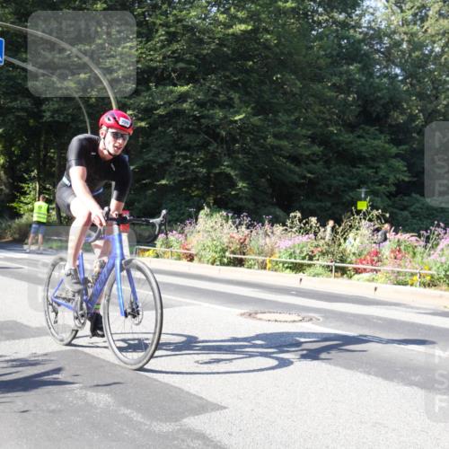 08.09.2024 - Stadtparktriathlon Zöllner http://msf.ph/oto/7043016 08.09.2024 10:36:50 Radfahren 363, 398, 451 meine-sportfotos.de