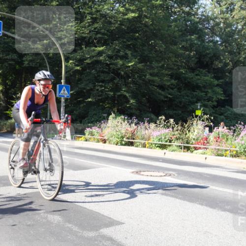 08.09.2024 - Stadtparktriathlon Zöllner http://msf.ph/oto/7043017 08.09.2024 10:36:51 Radfahren 363, 398, 451 meine-sportfotos.de