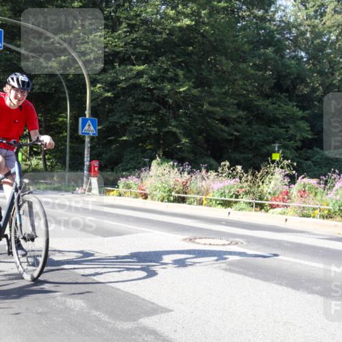 08.09.2024 - Stadtparktriathlon Zöllner http://msf.ph/oto/7043025 08.09.2024 10:37:04 Radfahren 235, 1937 meine-sportfotos.de