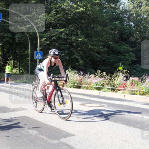 08.09.2024 - Stadtparktriathlon Zöllner http://msf.ph/oto/7043031 08.09.2024 10:37:14 Radfahren 282, 319, 368 meine-sportfotos.de