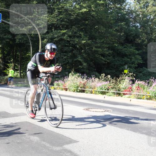 08.09.2024 - Stadtparktriathlon Zöllner http://msf.ph/oto/7043043 08.09.2024 10:37:33 Radfahren 303, 453 meine-sportfotos.de