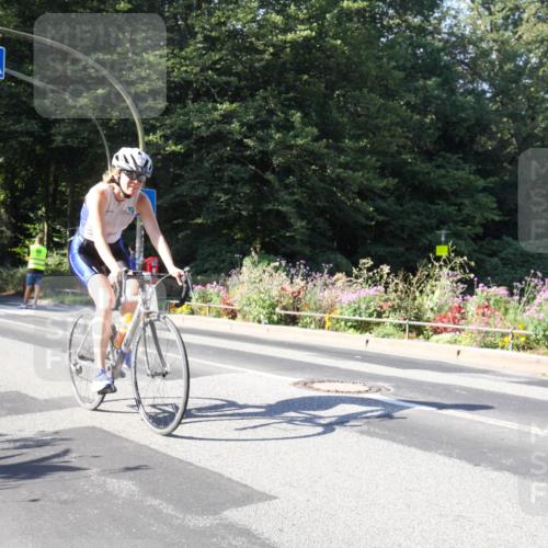 08.09.2024 - Stadtparktriathlon Zöllner http://msf.ph/oto/7043049 08.09.2024 10:37:43 Radfahren 316, 430, 459 meine-sportfotos.de