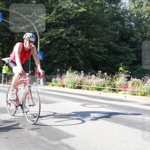 08.09.2024 - Stadtparktriathlon Zöllner http://msf.ph/oto/7043090 08.09.2024 10:38:55 Radfahren 320, 402, 419, 434, 448 meine-sportfotos.de