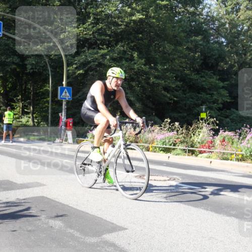 08.09.2024 - Stadtparktriathlon Zöllner http://msf.ph/oto/7043150 08.09.2024 10:39:37 Radfahren 278, 281, 298, 367, 372, 405 meine-sportfotos.de