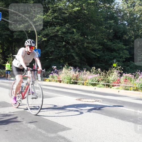 08.09.2024 - Stadtparktriathlon Zöllner http://msf.ph/oto/7043162 08.09.2024 10:39:52 Radfahren 292, 345, 376, 416, 425 meine-sportfotos.de