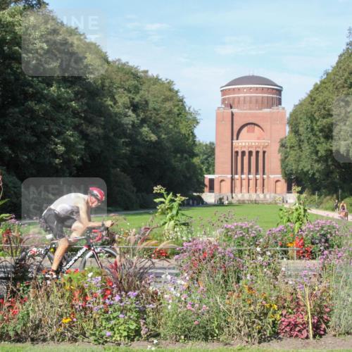 08.09.2024 - Stadtparktriathlon Zöllner http://msf.ph/oto/7043165 08.09.2024 10:38:46 Radfahren 392, 440 meine-sportfotos.de