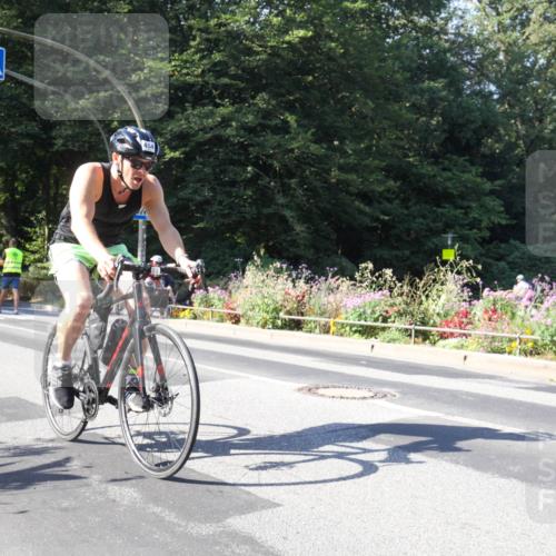 08.09.2024 - Stadtparktriathlon Zöllner http://msf.ph/oto/7043179 08.09.2024 10:40:21 Radfahren 412, 439, 454 meine-sportfotos.de