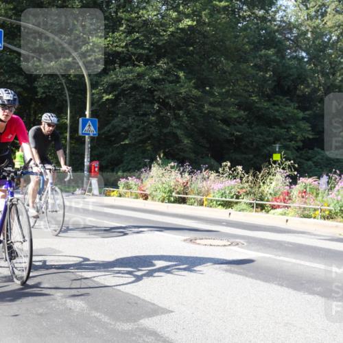 08.09.2024 - Stadtparktriathlon Zöllner http://msf.ph/oto/7043192 08.09.2024 10:40:45 Radfahren 354, 385, 432, 442 meine-sportfotos.de