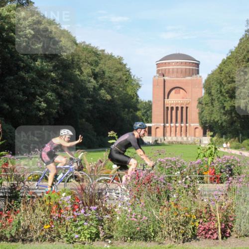 08.09.2024 - Stadtparktriathlon Zöllner http://msf.ph/oto/7043215 08.09.2024 10:39:26 Radfahren 275, 288, 296, 338, 358, 381, 413, 424 meine-sportfotos.de