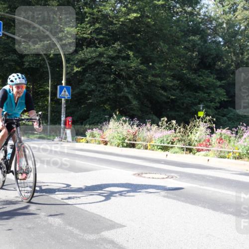 08.09.2024 - Stadtparktriathlon Zöllner http://msf.ph/oto/7043218 08.09.2024 10:41:32 Radfahren 306, 315, 327, 351, 399 meine-sportfotos.de