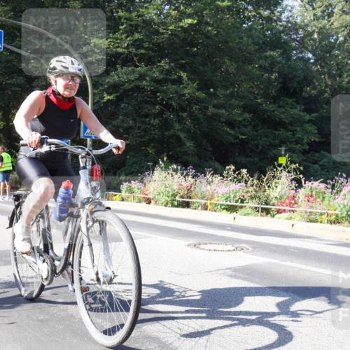 08.09.2024 - Stadtparktriathlon Zöllner http://msf.ph/oto/7043222 08.09.2024 10:41:34 Radfahren 306, 315, 327, 391 meine-sportfotos.de
