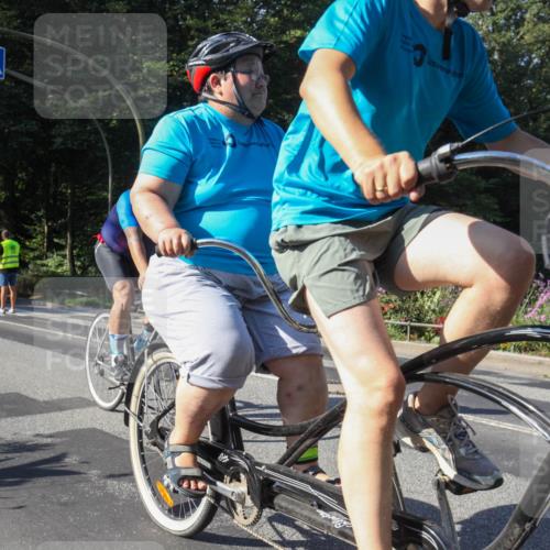 08.09.2024 - Stadtparktriathlon Zöllner http://msf.ph/oto/7043233 08.09.2024 10:41:40 Radfahren 251, 290, 391, 401, 411 meine-sportfotos.de