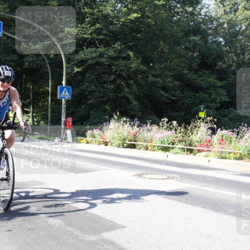 08.09.2024 - Stadtparktriathlon Zöllner http://msf.ph/oto/7043236 08.09.2024 10:41:44 Radfahren 251, 290, 317, 383, 401 meine-sportfotos.de
