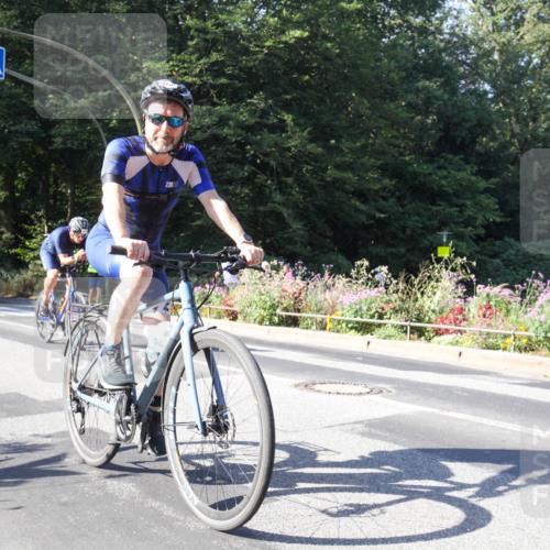 08.09.2024 - Stadtparktriathlon Zöllner http://msf.ph/oto/7043241 08.09.2024 10:42:01 Radfahren 276, 386, 387, 408, 460 meine-sportfotos.de