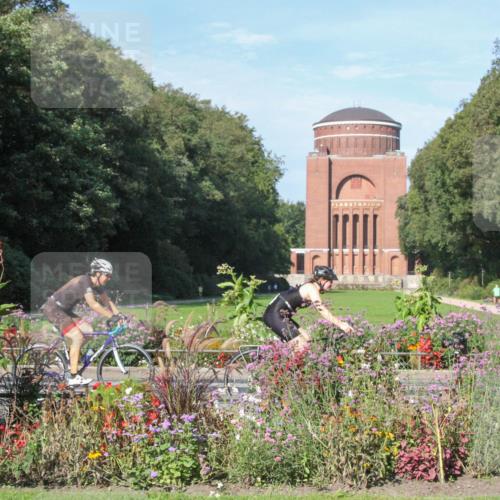 08.09.2024 - Stadtparktriathlon Zöllner http://msf.ph/oto/7043254 08.09.2024 10:39:59 Radfahren 271, 280, 417 meine-sportfotos.de
