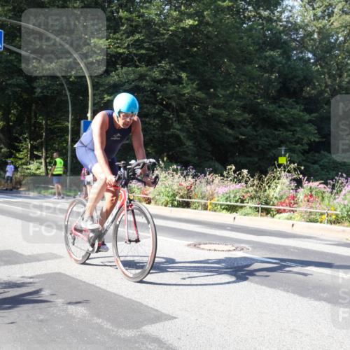 08.09.2024 - Stadtparktriathlon Zöllner http://msf.ph/oto/7043258 08.09.2024 10:42:24 Radfahren 311, 329, 373, 375 meine-sportfotos.de