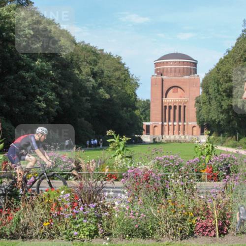 08.09.2024 - Stadtparktriathlon Zöllner http://msf.ph/oto/7043297 08.09.2024 10:41:11 Radfahren 361, 445 meine-sportfotos.de
