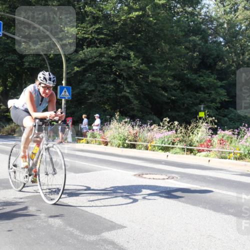 08.09.2024 - Stadtparktriathlon Zöllner http://msf.ph/oto/7043298 08.09.2024 10:43:05 Radfahren 287, 332, 355 meine-sportfotos.de