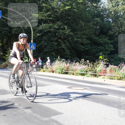08.09.2024 - Stadtparktriathlon Zöllner http://msf.ph/oto/7043300 08.09.2024 10:43:07 Radfahren 287, 308, 332 meine-sportfotos.de