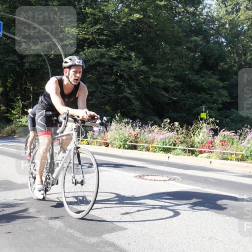 08.09.2024 - Stadtparktriathlon Zöllner http://msf.ph/oto/7043310 08.09.2024 10:43:13 Radfahren 308, 407, 427, 433, 451 meine-sportfotos.de