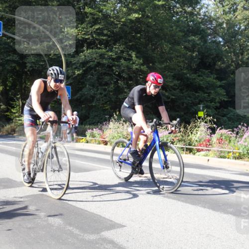 08.09.2024 - Stadtparktriathlon Zöllner http://msf.ph/oto/7043316 08.09.2024 10:43:23 Radfahren 398, 400, 414 meine-sportfotos.de