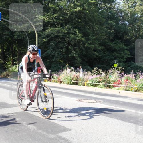 08.09.2024 - Stadtparktriathlon Zöllner http://msf.ph/oto/7043323 08.09.2024 10:43:49 Radfahren 274, 319 meine-sportfotos.de