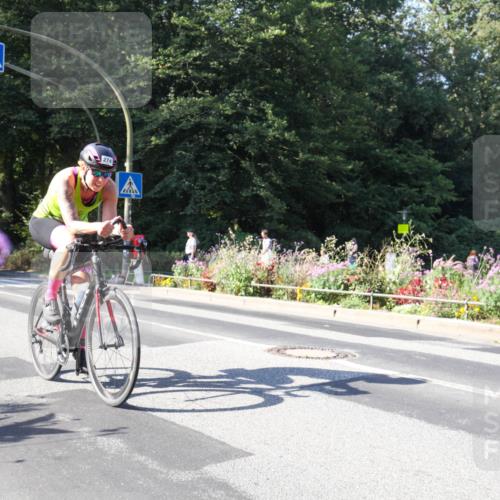 08.09.2024 - Stadtparktriathlon Zöllner http://msf.ph/oto/7043325 08.09.2024 10:43:50 Radfahren 274, 319 meine-sportfotos.de