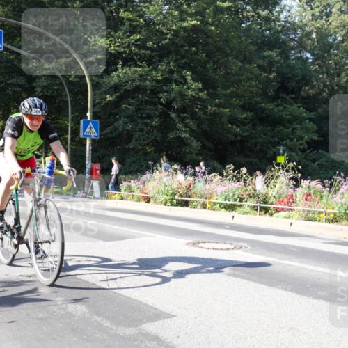 08.09.2024 - Stadtparktriathlon Zöllner http://msf.ph/oto/7043327 08.09.2024 10:43:53 Radfahren 274, 319, 364 meine-sportfotos.de