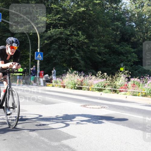08.09.2024 - Stadtparktriathlon Zöllner http://msf.ph/oto/7043339 08.09.2024 10:44:11 Radfahren 299, 357, 389 meine-sportfotos.de