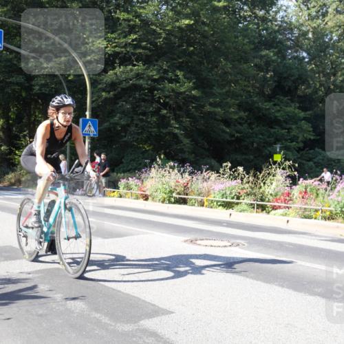 08.09.2024 - Stadtparktriathlon Zöllner http://msf.ph/oto/7043382 08.09.2024 10:45:05 Radfahren 264 meine-sportfotos.de