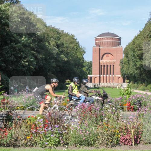 08.09.2024 - Stadtparktriathlon Zöllner http://msf.ph/oto/7043410 08.09.2024 10:43:12 Radfahren 308, 407, 427, 433, 451 meine-sportfotos.de