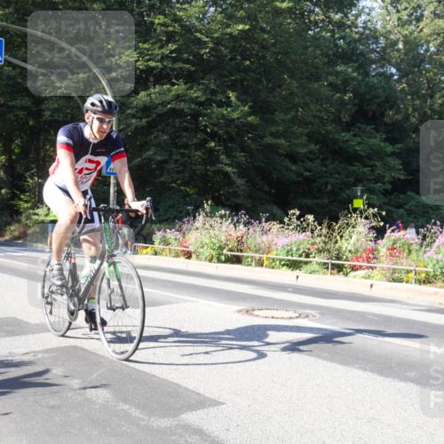 08.09.2024 - Stadtparktriathlon Zöllner http://msf.ph/oto/7043423 08.09.2024 10:46:12 Radfahren 273, 353, 419, 448 meine-sportfotos.de
