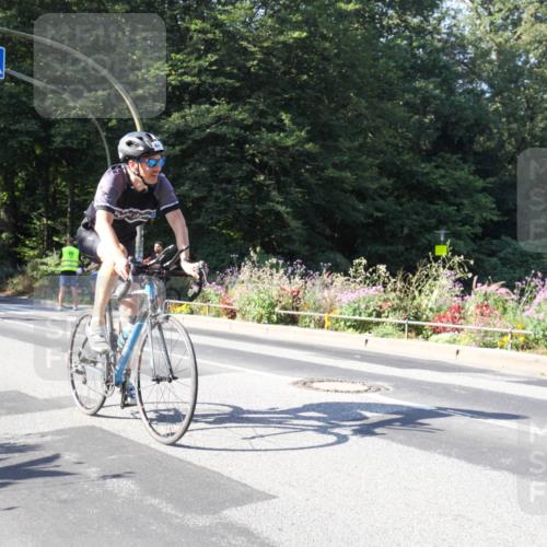 08.09.2024 - Stadtparktriathlon Zöllner http://msf.ph/oto/7043427 08.09.2024 10:46:18 Radfahren 273, 352, 447, 1936 meine-sportfotos.de