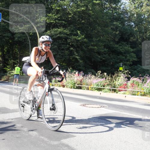 08.09.2024 - Stadtparktriathlon Zöllner http://msf.ph/oto/7043450 08.09.2024 10:47:01 Radfahren 292, 372 meine-sportfotos.de