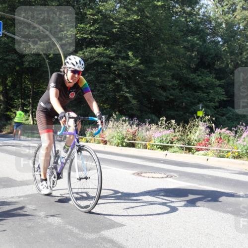 08.09.2024 - Stadtparktriathlon Zöllner http://msf.ph/oto/7043467 08.09.2024 10:47:31 Radfahren 271, 298, 406, 416 meine-sportfotos.de