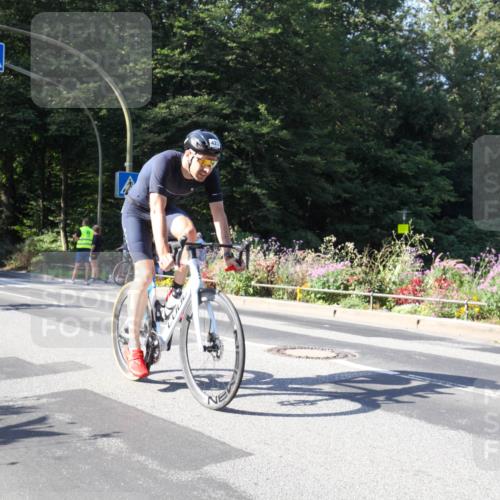 08.09.2024 - Stadtparktriathlon Zöllner http://msf.ph/oto/7043509 08.09.2024 10:48:02 Radfahren 302, 399, 423, 432, 439 meine-sportfotos.de