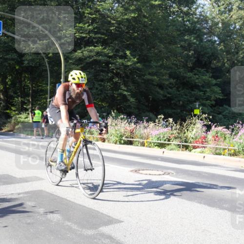 08.09.2024 - Stadtparktriathlon Zöllner http://msf.ph/oto/7043511 08.09.2024 10:48:03 Radfahren 302, 399, 423, 432, 439 meine-sportfotos.de